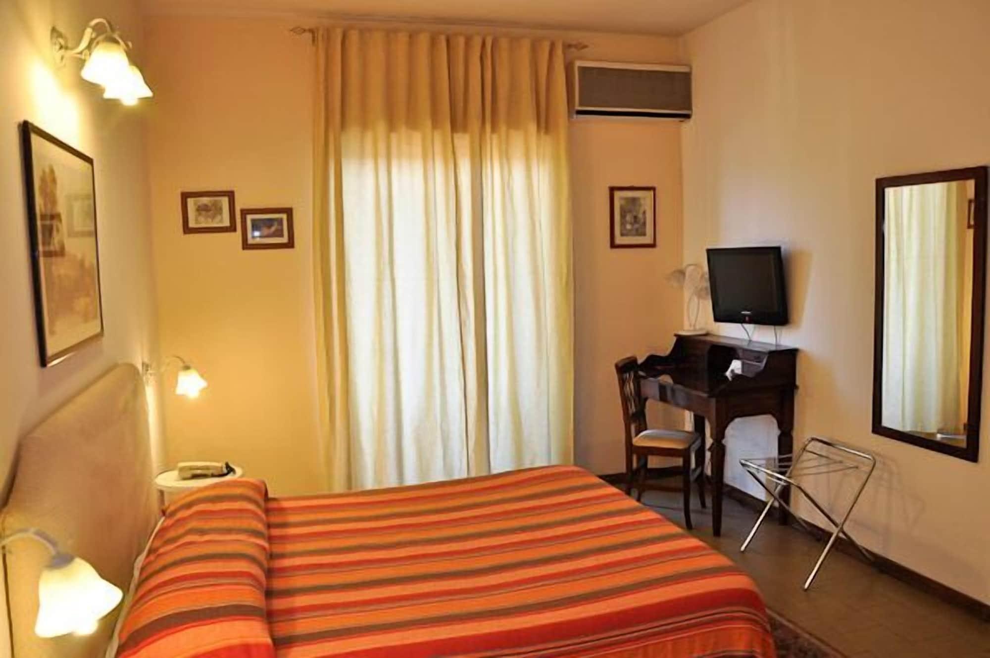 Tk Hotel - Ex Ares Сан-Джованни-ла- Пунт Экстерьер фото